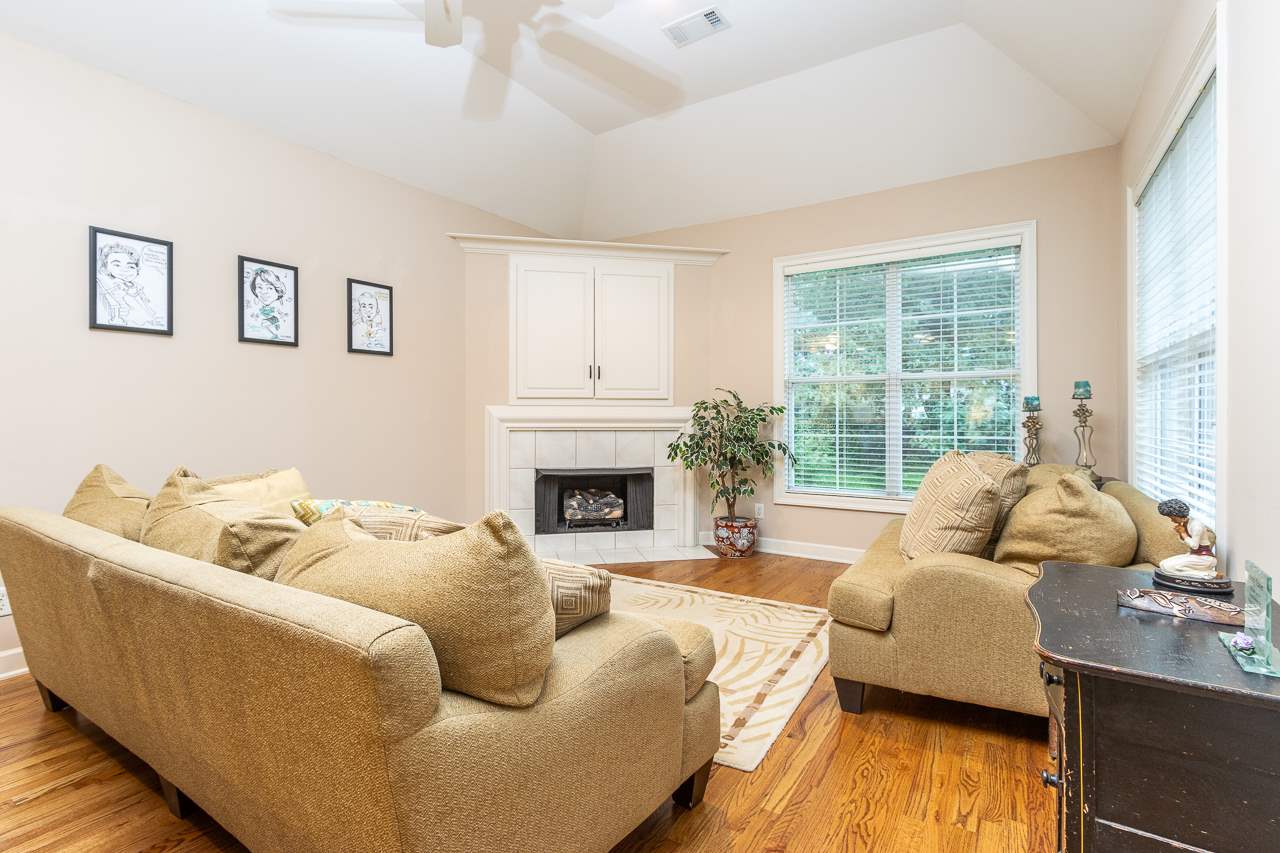 8023 Stonewyck Road Germantown, TN 38138 - Photo 10 of 25 Gallery Image 10