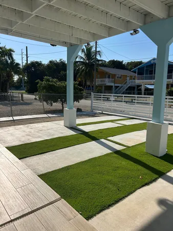 $2,200 | 423 Mahogany Avenue, Key Largo, FL 33037