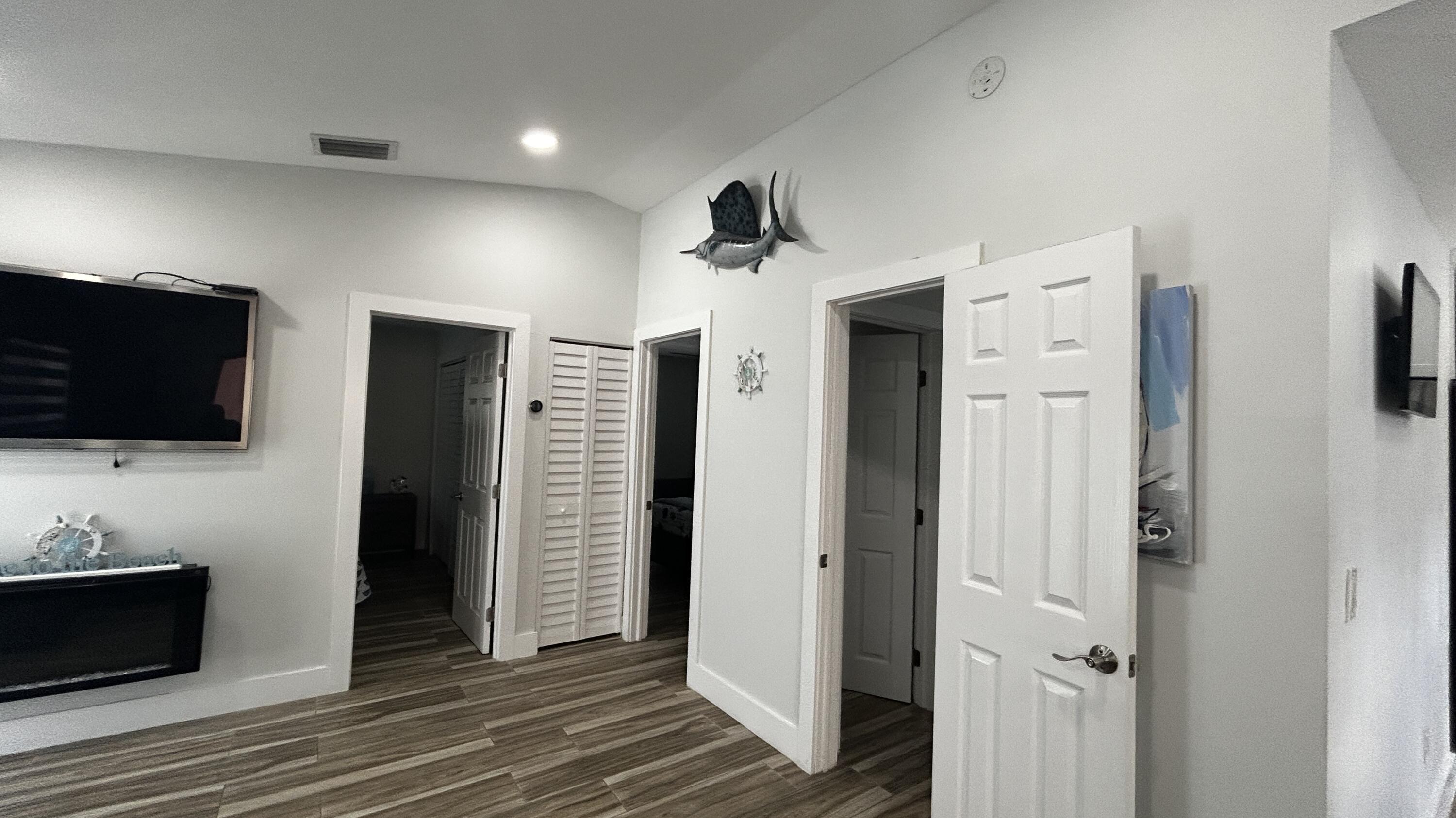 423 Mahogany Avenue Key Largo, FL 33037 - Photo 12 of 37 a view of a livingroom with a flat screen tv