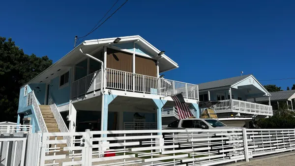 $2,200 | 423 Mahogany Avenue, Key Largo, FL 33037