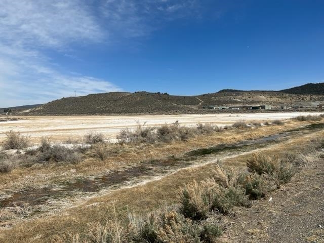 186 Milk Ranch Road, Unit 11 Bridgeport, CA 93517 - Photo 3 of 6 a view of an ocean