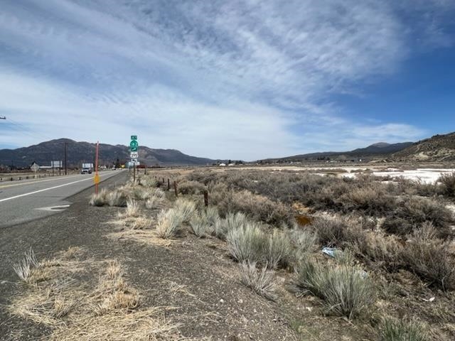 186 Milk Ranch Road, Unit 11 Bridgeport, CA 93517 - Photo 4 of 6 a view of a road with mountains in the background