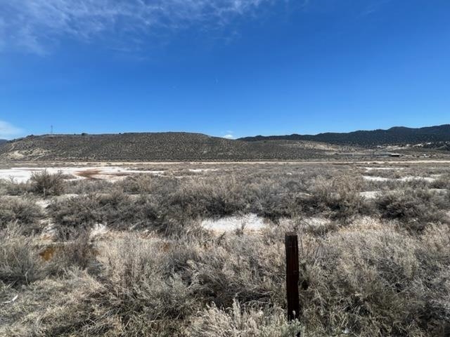 186 Milk Ranch Road, Unit 11 Bridgeport, CA 93517 - Photo 6 of 6 a view of lake with mountain