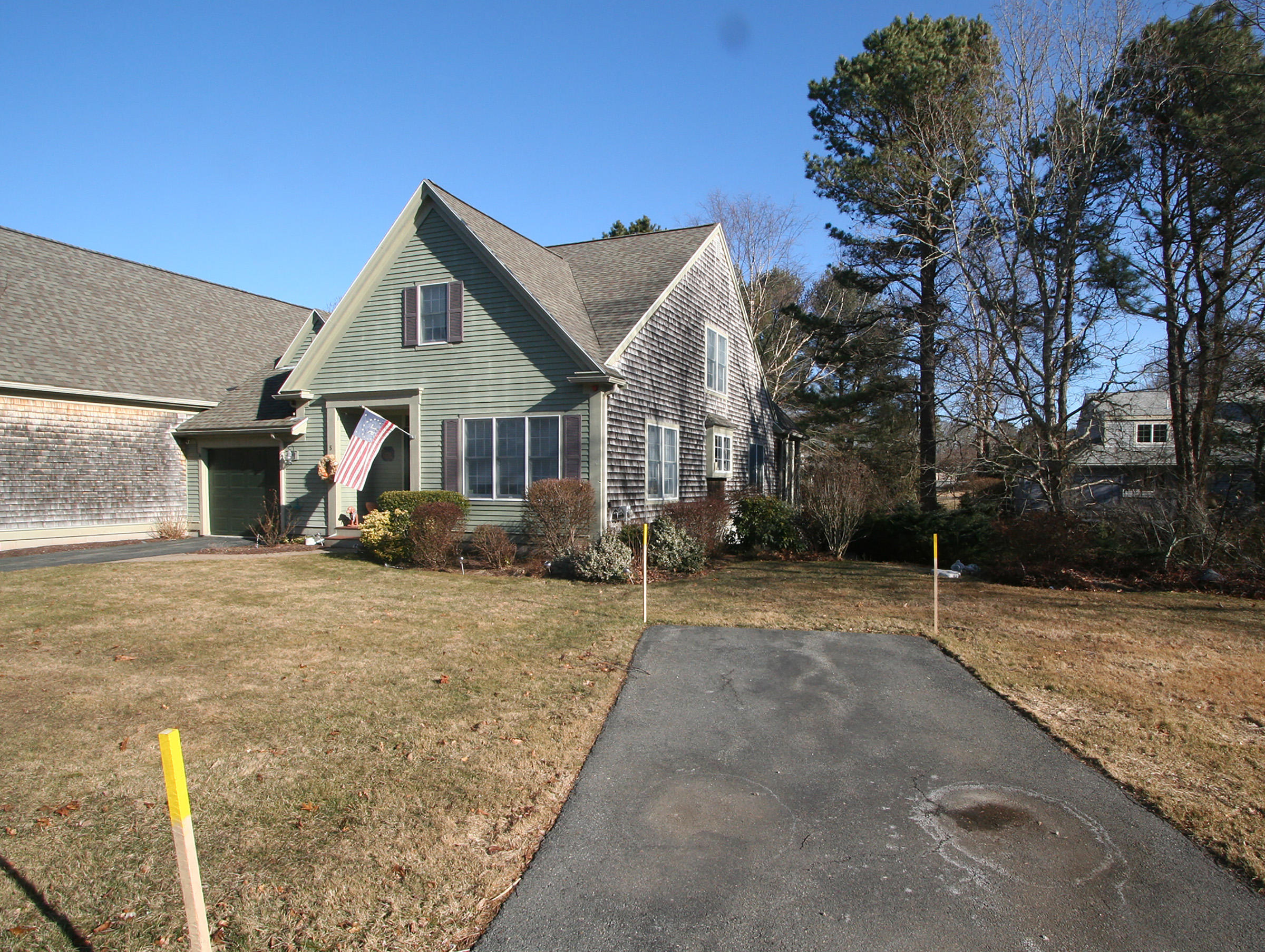 5 Windsor Point Mashpee, MA 02649 - Photo 2 of 31 Front 2
