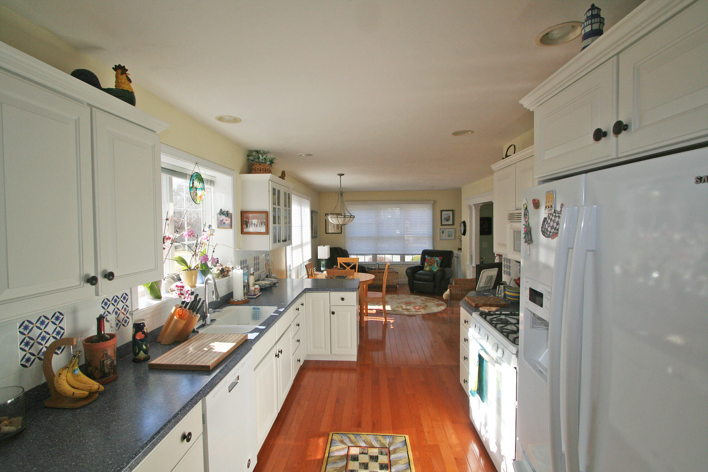 5 Windsor Point Mashpee, MA 02649 - Photo 10 of 31 Kitchen 3
