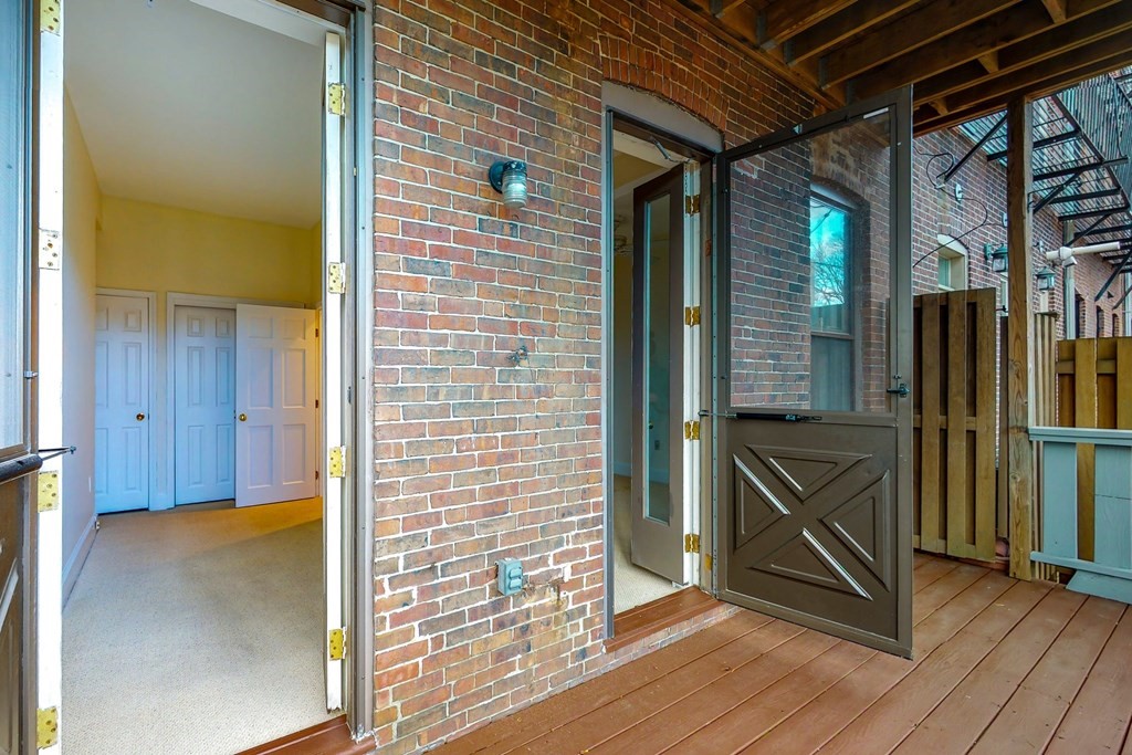 37 Rutland Square, Unit 2 Boston, MA 02118 - Photo 19 of 28 Gallery Image 19