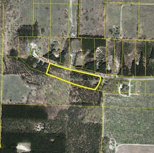 4 lots (5ac) 19-22 Spruce frontaage
