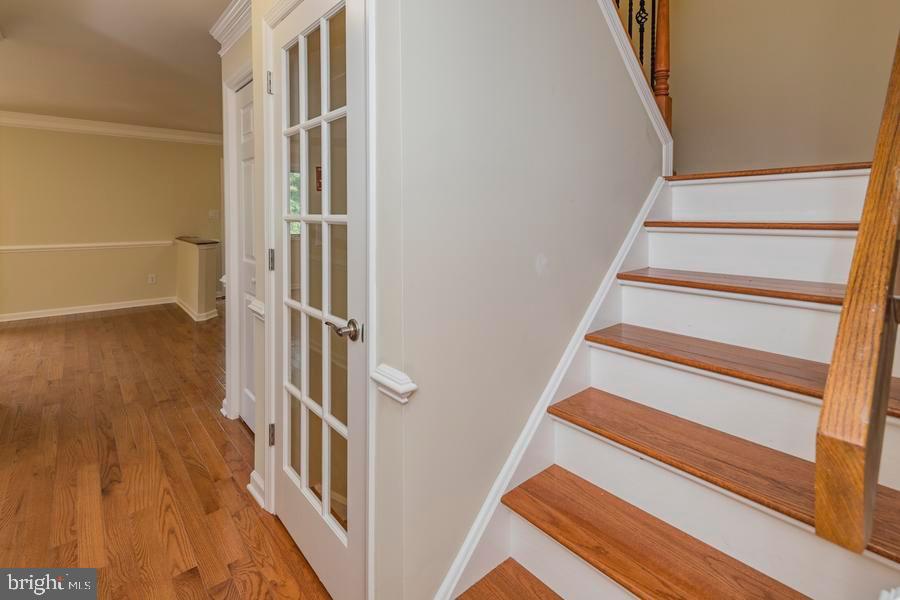 20 Exeter Court Princeton, NJ 08540 - Photo 12 of 25 a view of entryway