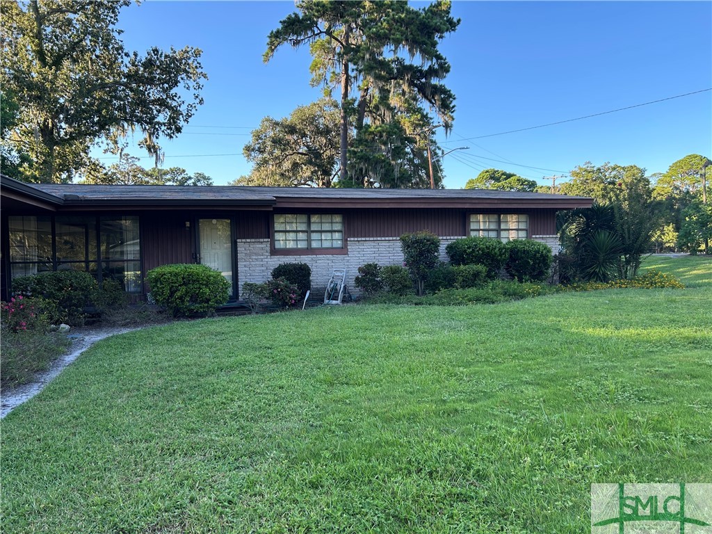 302 Windsor Road Savannah, GA 31419 - Photo 3 of 27
