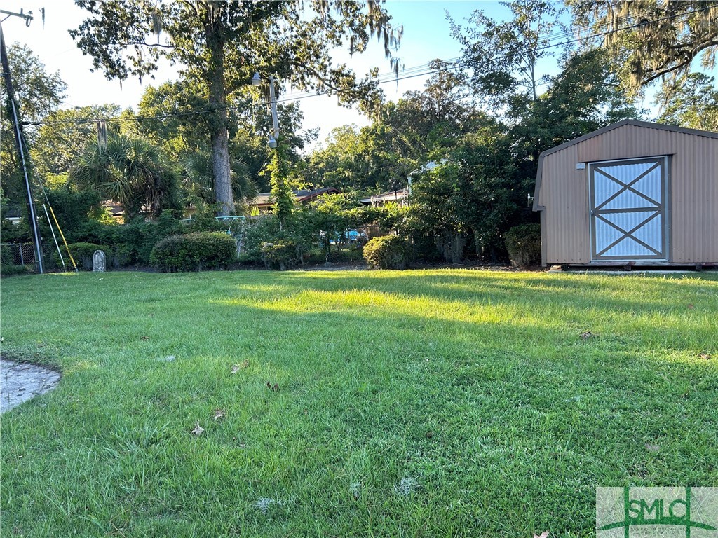 302 Windsor Road Savannah, GA 31419 - Photo 5 of 27