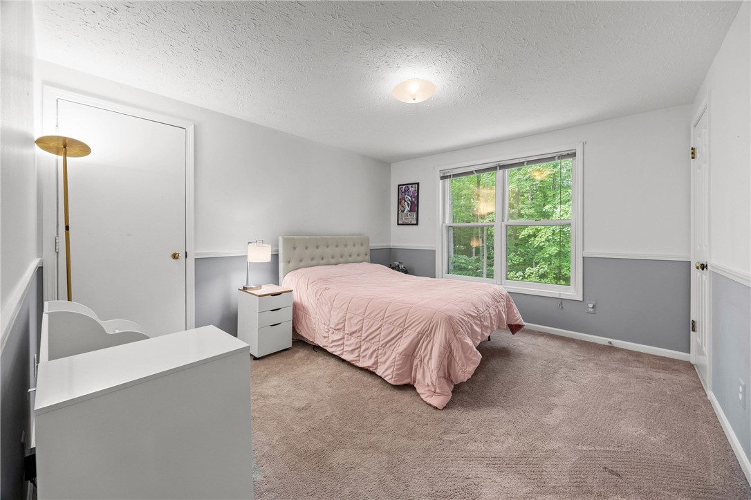 32 Summit Oaks Pittsford, NY 14534 - Photo 25 of 49