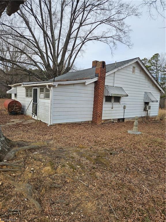 1016 Hunt Joyce Road Madison, NC 27025 - Photo 8 of 9 Gallery Image 8