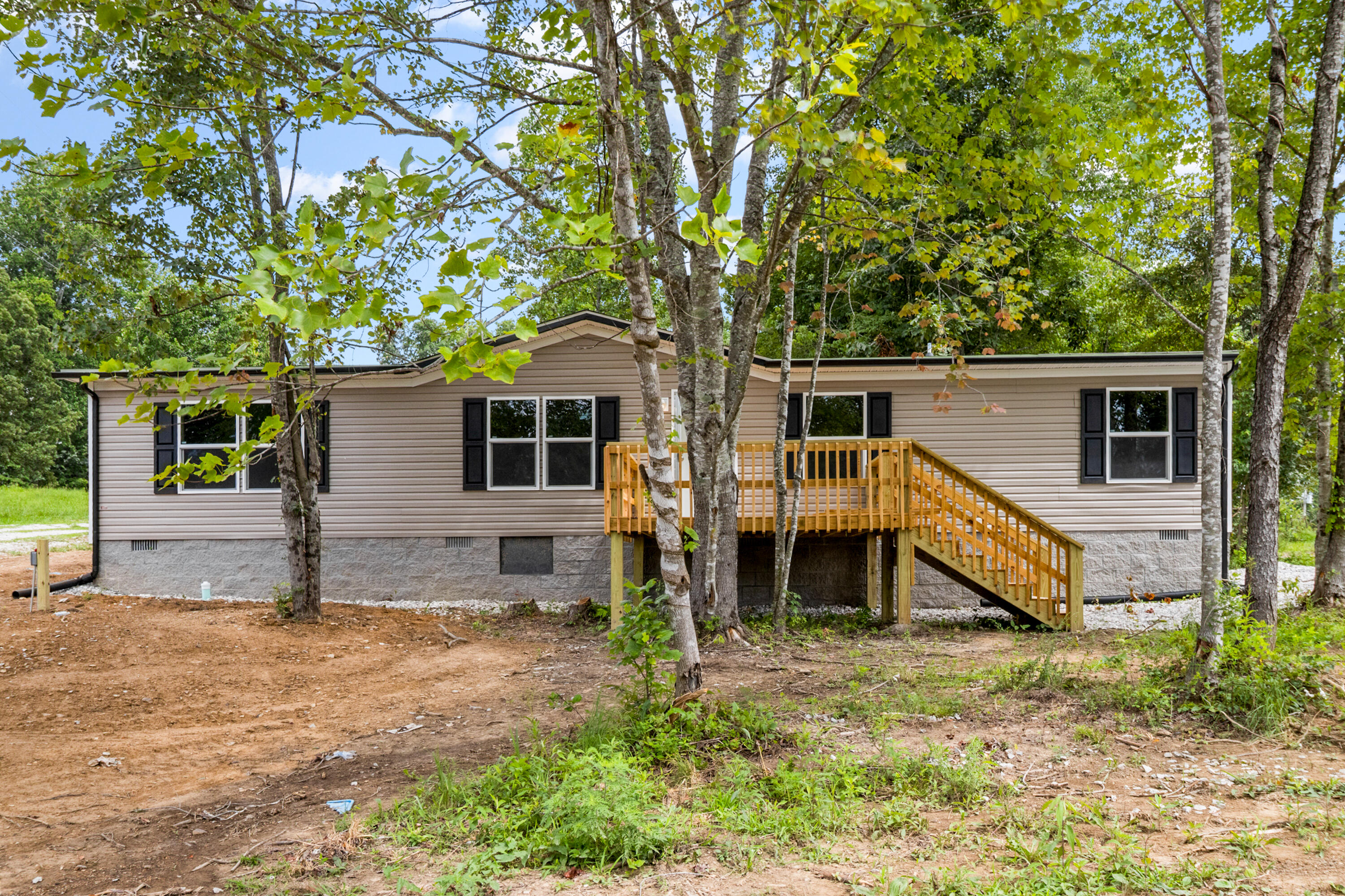 546 Paris Karr Road Keavy, KY 40737 - Photo 3 of 40 IMG_7780