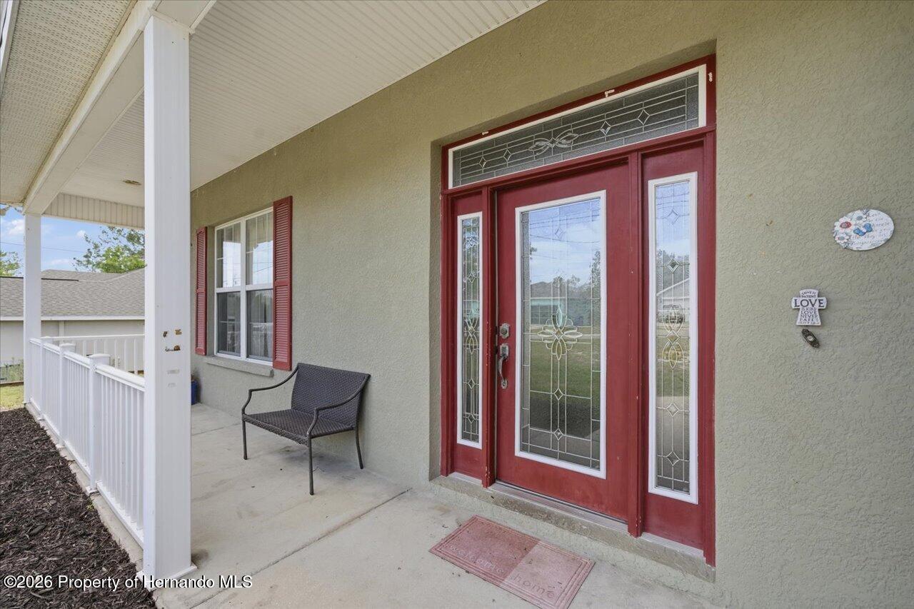 11327 Lark Sparrow Road Weeki Wachee, FL 34614 - Photo 3 of 81