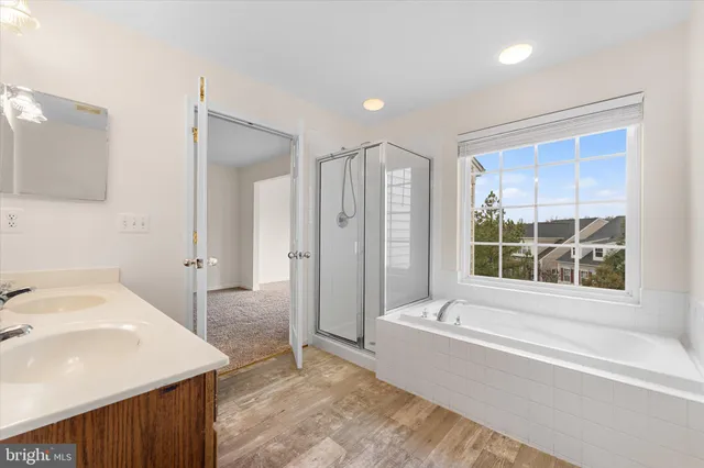 $488,000 | 2509 Oak Tree Lane, Woodbridge, VA 22191