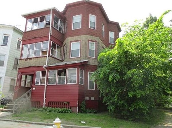 677 Union Street Springfield, MA 01109 - Photo 1 of 17 Gallery Image 1