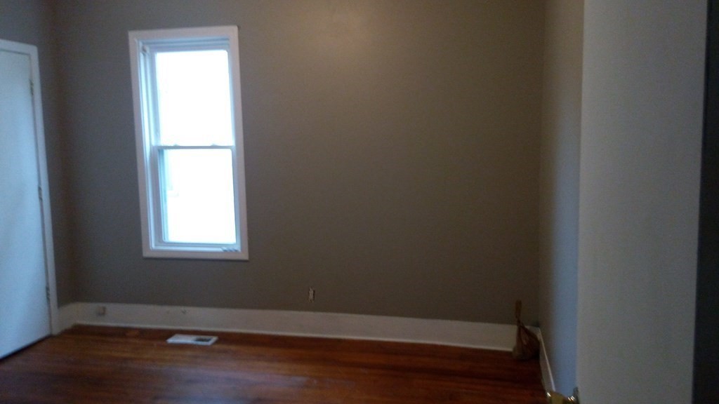 677 Union Street Springfield, MA 01109 - Photo 11 of 17 Gallery Image 11