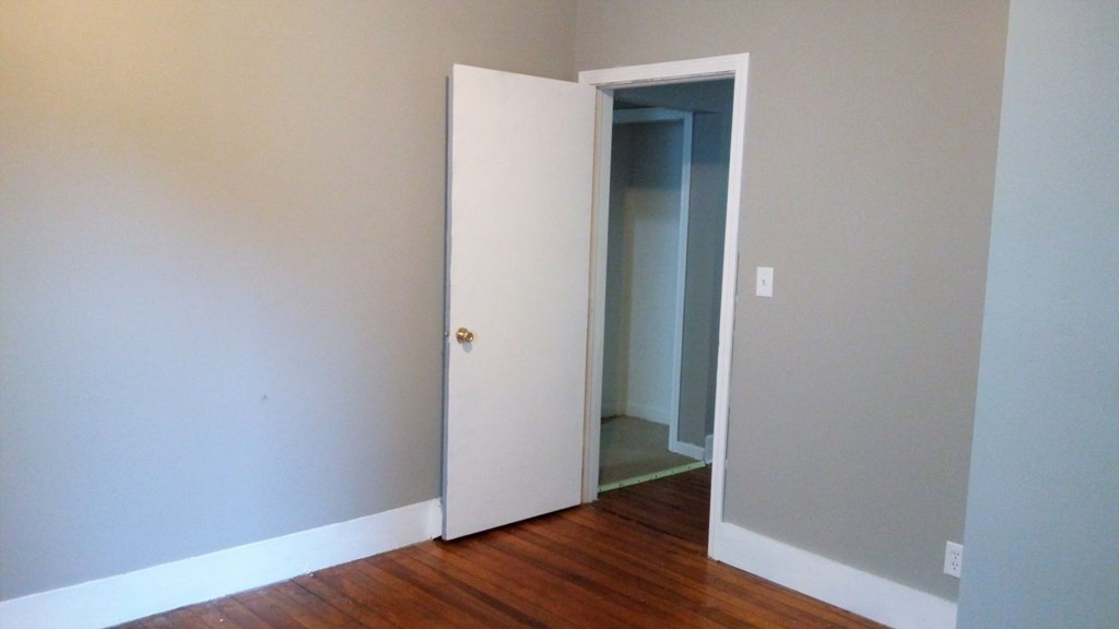 677 Union Street Springfield, MA 01109 - Photo 16 of 17 Gallery Image 16