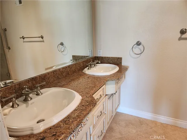 $921,499 | 407 Thunderbird Court, Fullerton, CA 92835