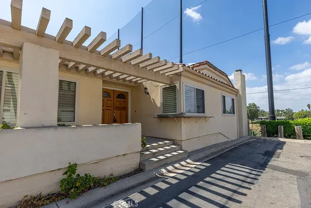 $921,499 | 407 Thunderbird Court, Fullerton, CA 92835