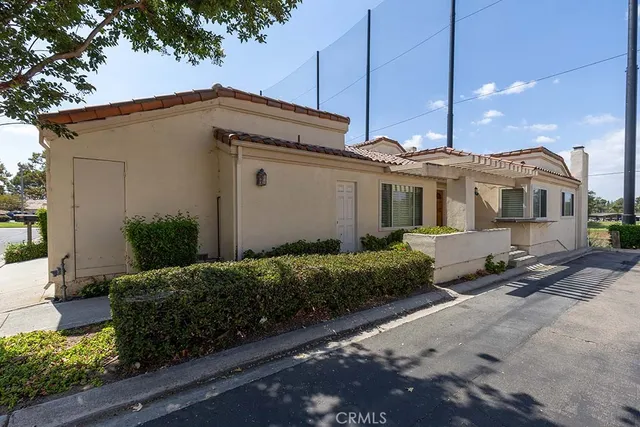 $921,499 | 407 Thunderbird Court, Fullerton, CA 92835