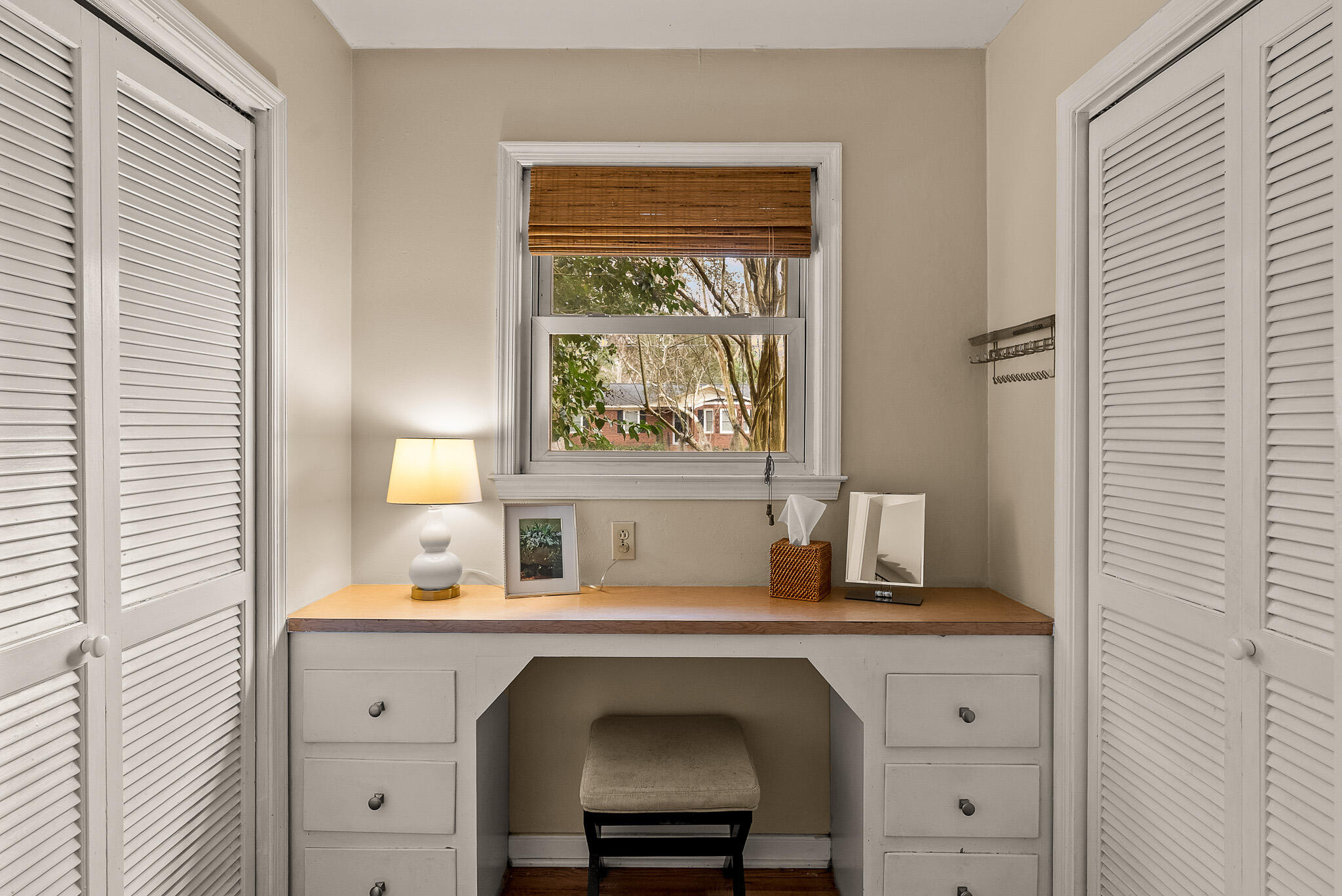 808 Bruce Street Charleston, SC 29412 - Photo 26 of 36 Primary Bedroom