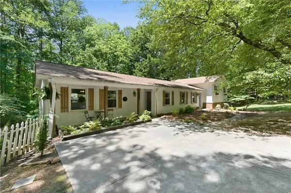 $450,000 | 860 Oakdale Road, Canton, GA 30114