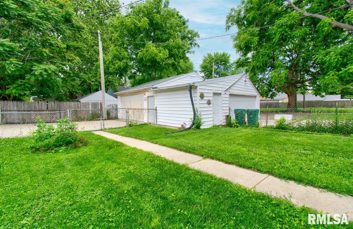 1225 North 8th Street Springfield, IL 62702 - Photo 26 of 31 Gallery Image 26