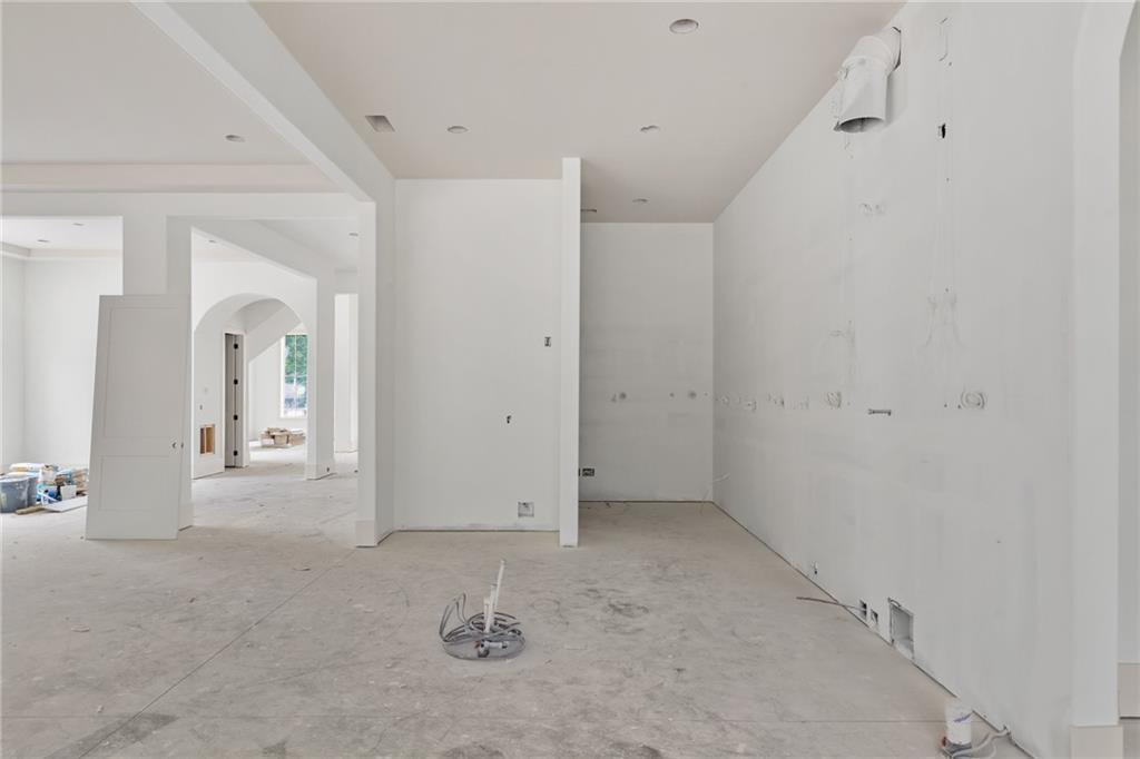 305 Hook Street Alpharetta, GA 30009 - Photo 14 of 21