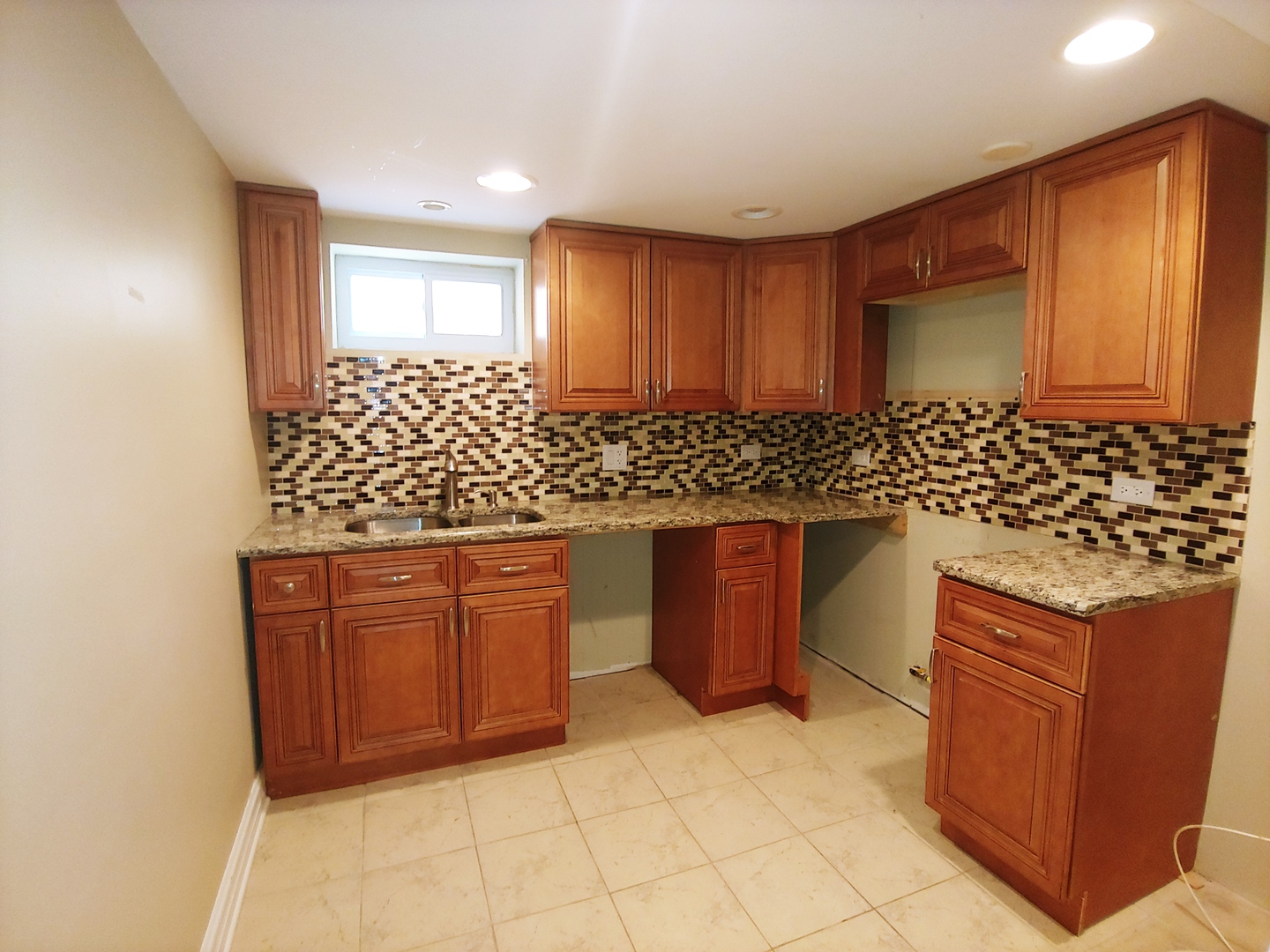 2830 West Jerome Street Chicago, IL 60645 - Photo 14 of 18