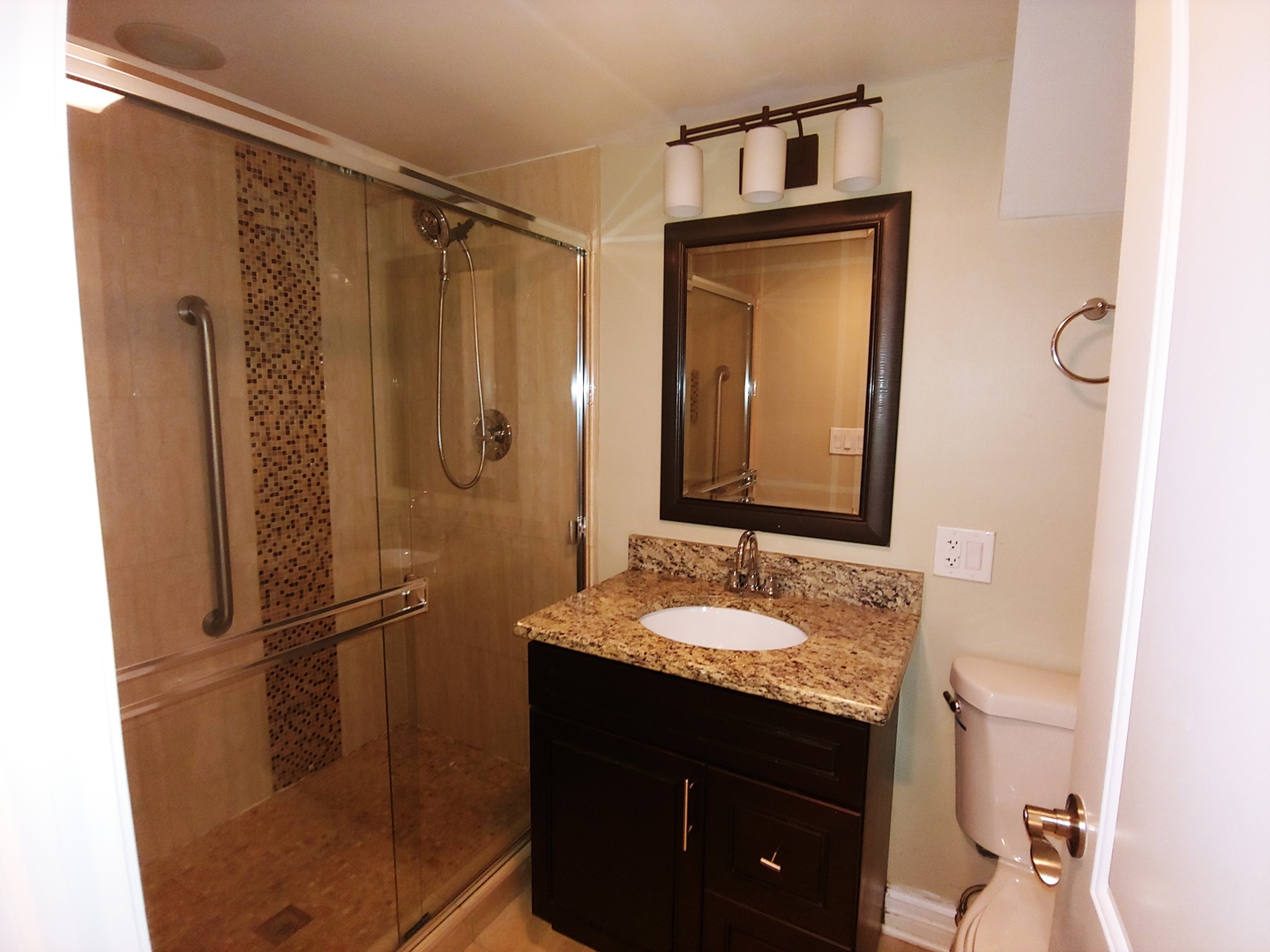 2830 West Jerome Street Chicago, IL 60645 - Photo 15 of 18