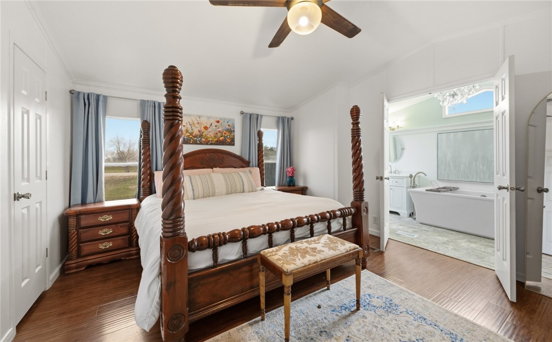 868 Fm 888 Mathis, TX 78368 - Photo 11 of 26