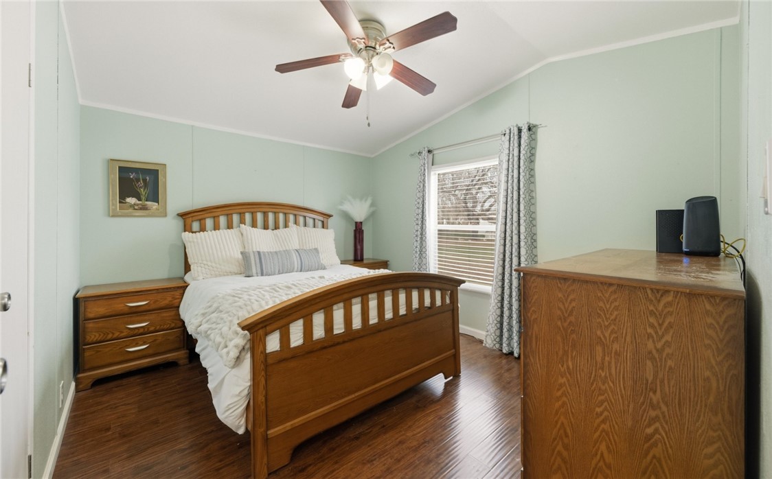 868 Fm 888 Mathis, TX 78368 - Photo 16 of 26