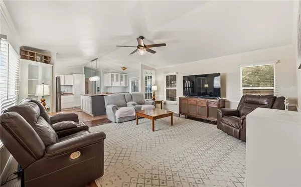 $229,000 | 868 Fm 888, Mathis, TX 78368