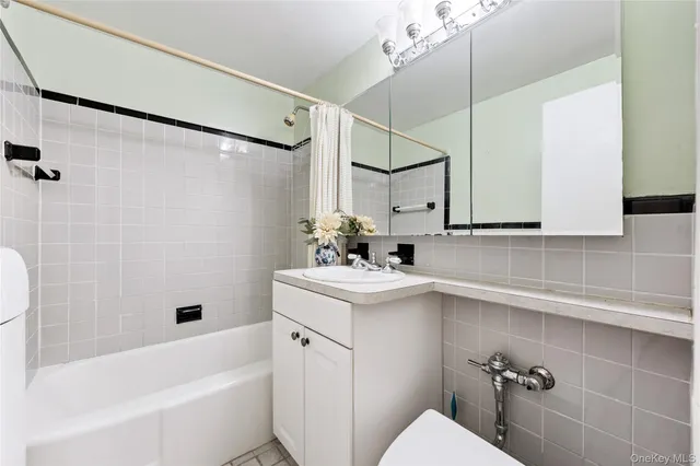 $199,000 | 110-45 Queens Boulevard, Unit 807 | Forest Hills