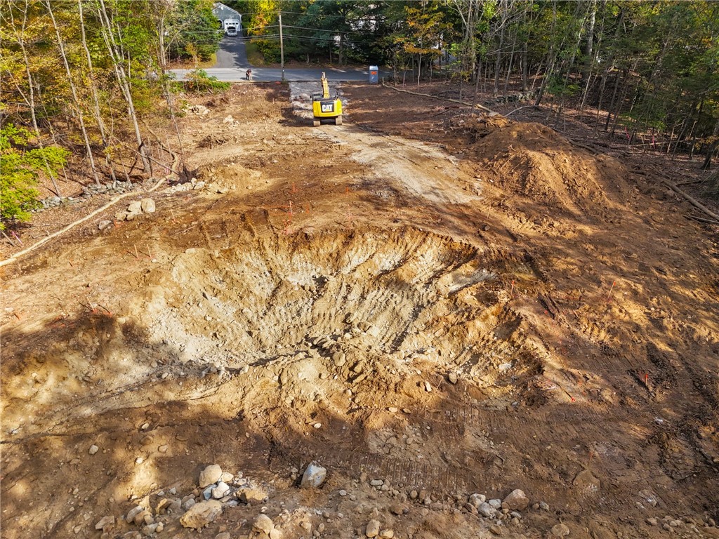 164 Scott Road Cumberland, RI 02864 - Photo 14 of 15