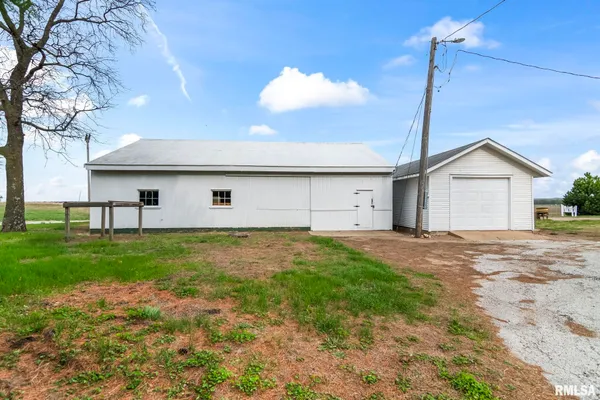 $179,000 | 1135 Highway 78, Chandlerville, IL 62627