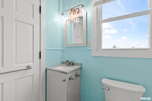 $179,000 | 1135 Highway 78, Chandlerville, IL 62627