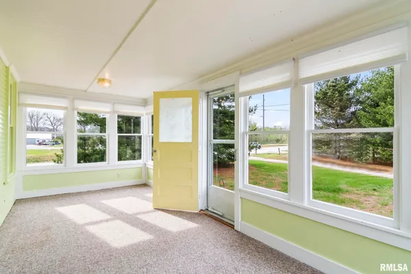 $179,000 | 1135 Highway 78, Chandlerville, IL 62627