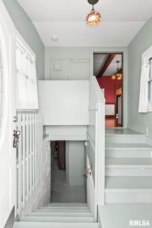 $179,000 | 1135 Highway 78, Chandlerville, IL 62627