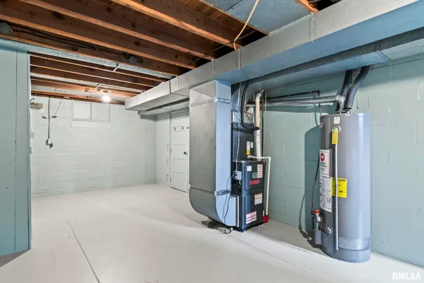 $179,000 | 1135 Highway 78, Chandlerville, IL 62627