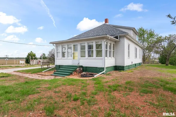 $179,000 | 1135 Highway 78, Chandlerville, IL 62627