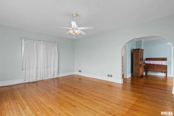 $179,000 | 1135 Highway 78, Chandlerville, IL 62627