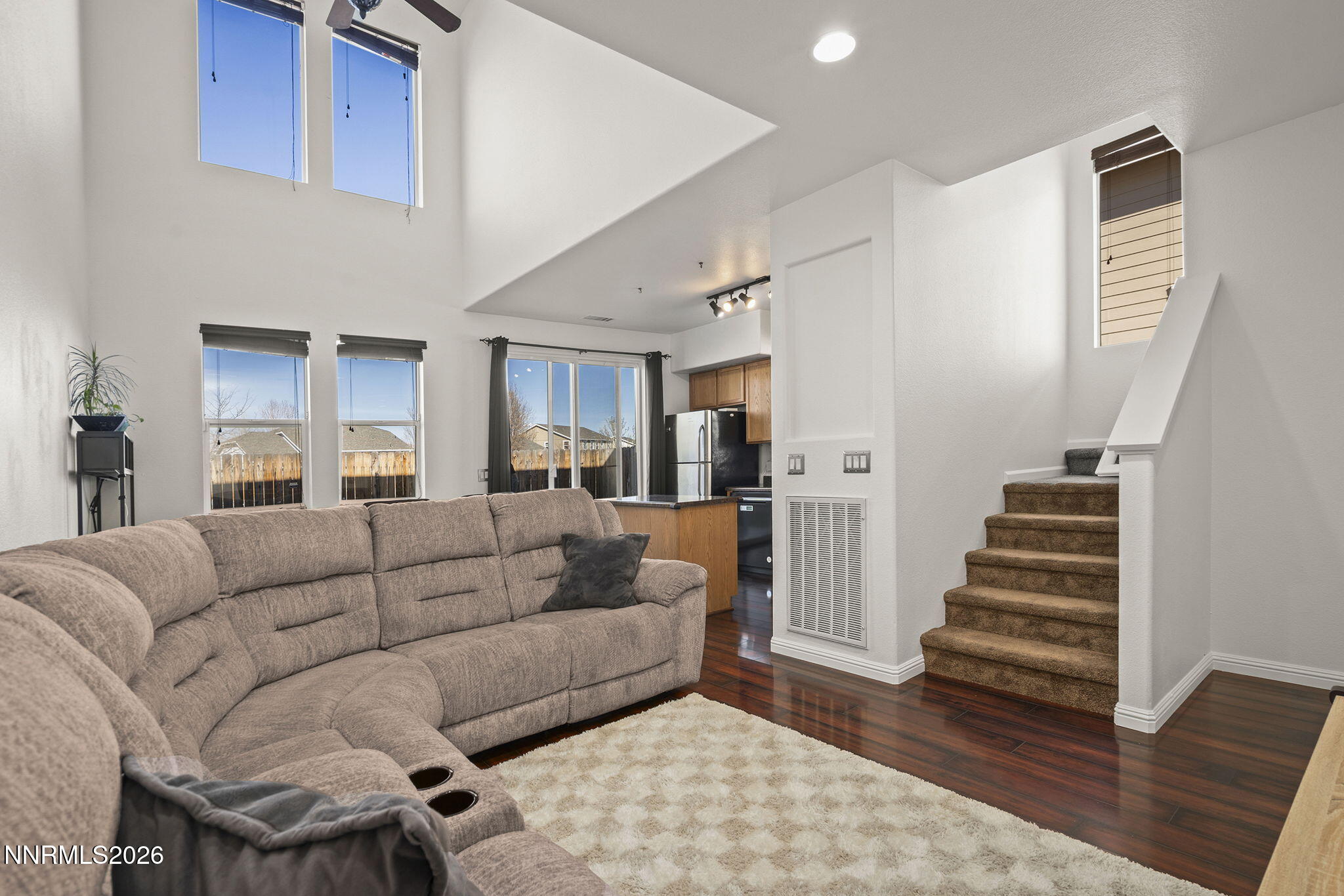 9231 Running Dog Circle Reno, NV 89506 - Photo 6 of 24 6-web-or-mls-_DSC0013