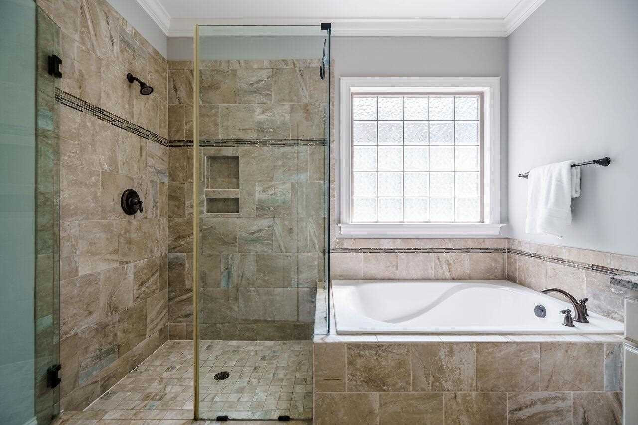 6219 Blanche Drive Raleigh, NC 27607 - Photo 20 of 30 Owners Bathroom
