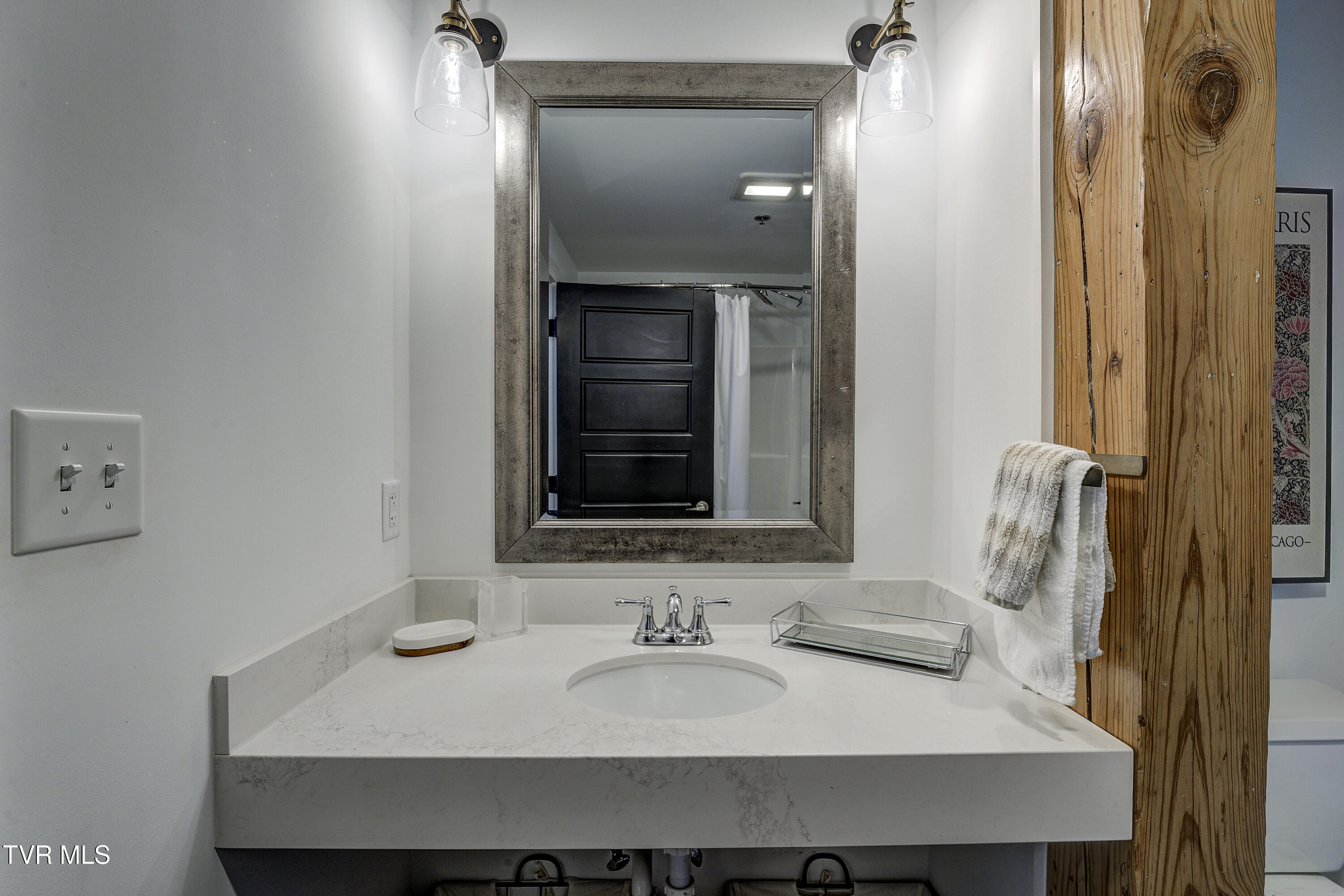 201 8th Street, Unit 203 Bristol, TN 37620 - Photo 21 of 31 Remington1-21