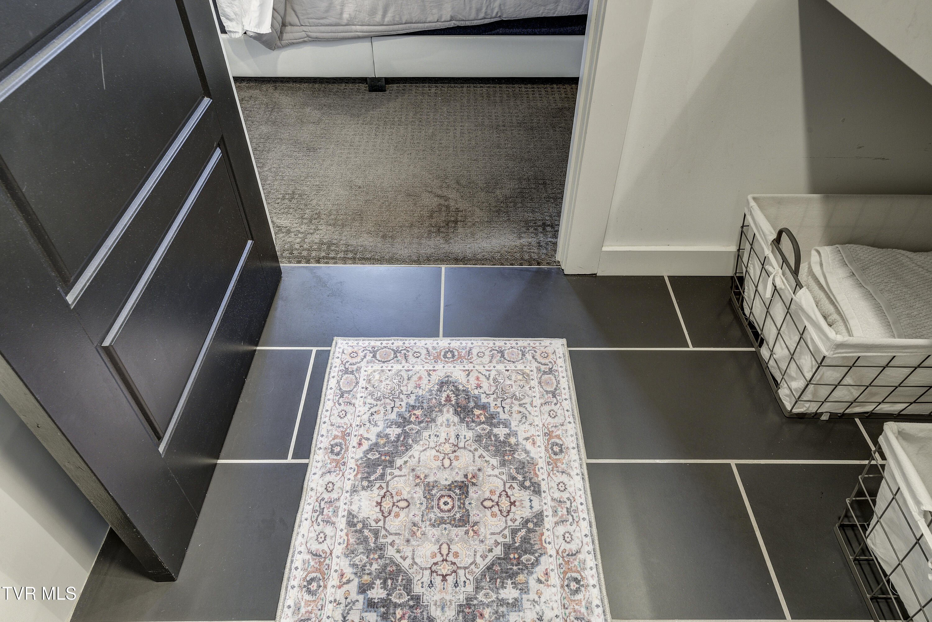 201 8th Street, Unit 203 Bristol, TN 37620 - Photo 25 of 31 Remington1-25