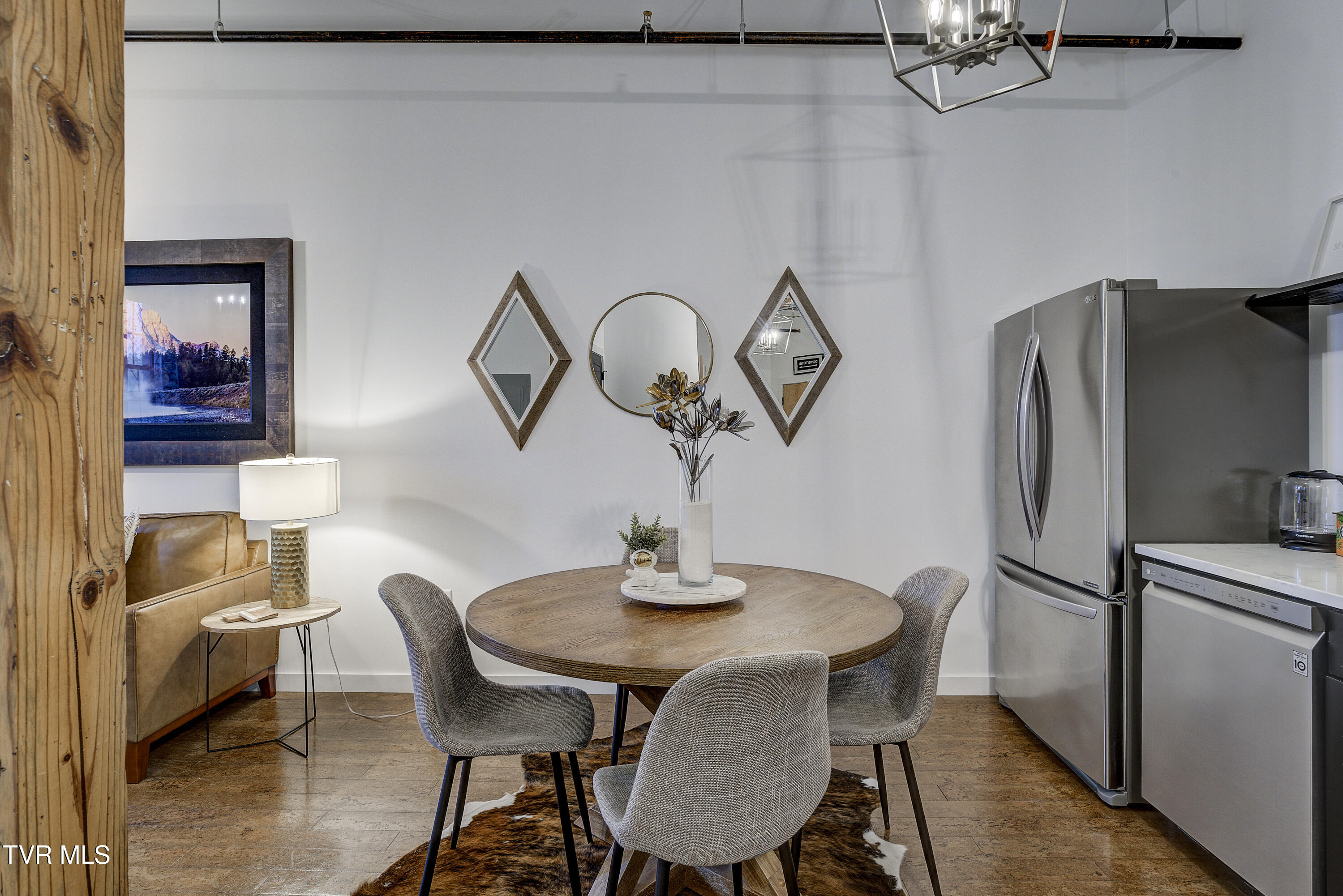 201 8th Street, Unit 203 Bristol, TN 37620 - Photo 3 of 31 Remington1-3