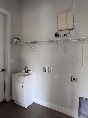 $2,600 | 2061 19th Avenue Southwest, Largo, FL 33774