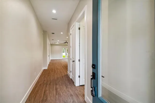 $2,600 | 2061 19th Avenue Southwest, Largo, FL 33774